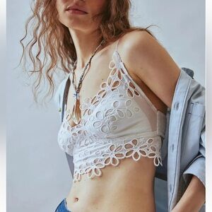 Free People Asteria Bralette -White NWT Retail $48